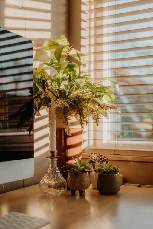 How to Create a Relaxing Home Workspace